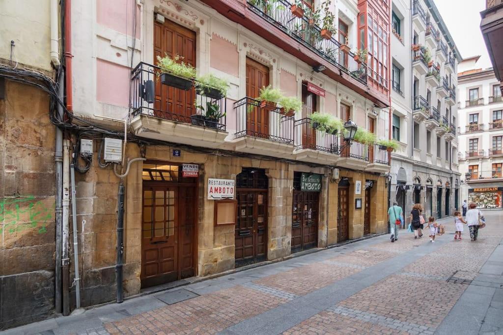 Appartement Cultura Y Gastronomia En El Casco Viejo à Bilbao Extérieur photo