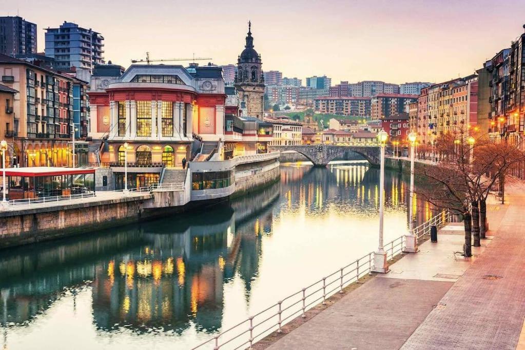 Appartement Cultura Y Gastronomia En El Casco Viejo à Bilbao Extérieur photo